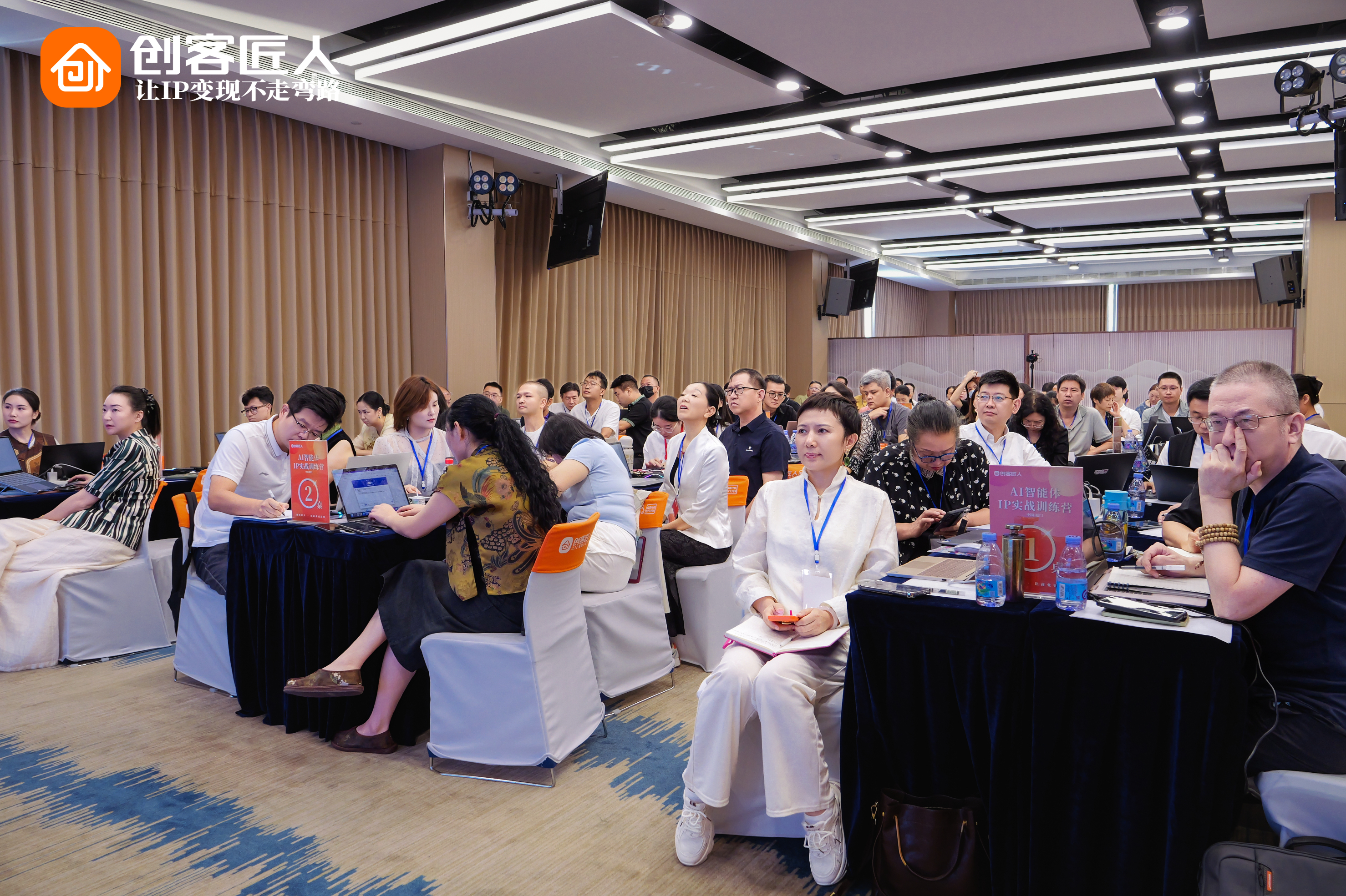 P1015982压缩.jpg